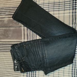 Express Barely boot 2 short